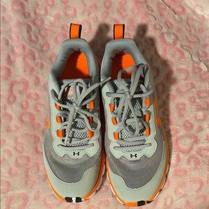 under armor women’s sneakers